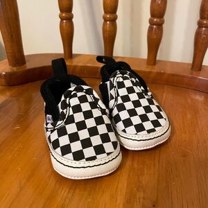 Infant NWT Checkered Vans